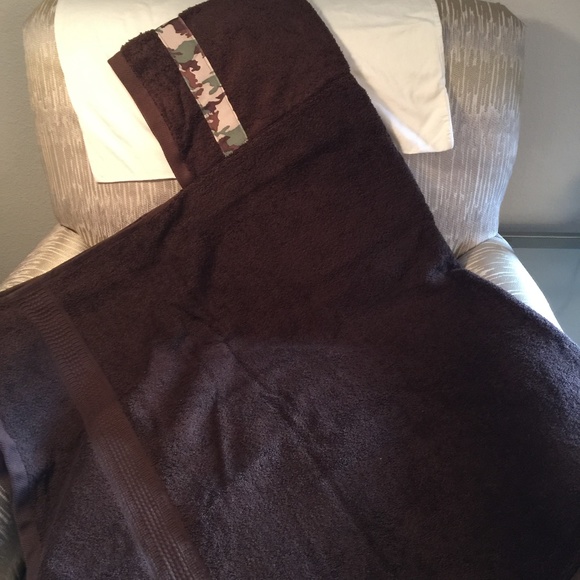 Toddler Hooded Beach/Bath Towel - Picture 2 of 3